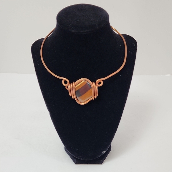 Elegant Copper Wire Necklace with Multicolor Stone - Picture 1 of 11